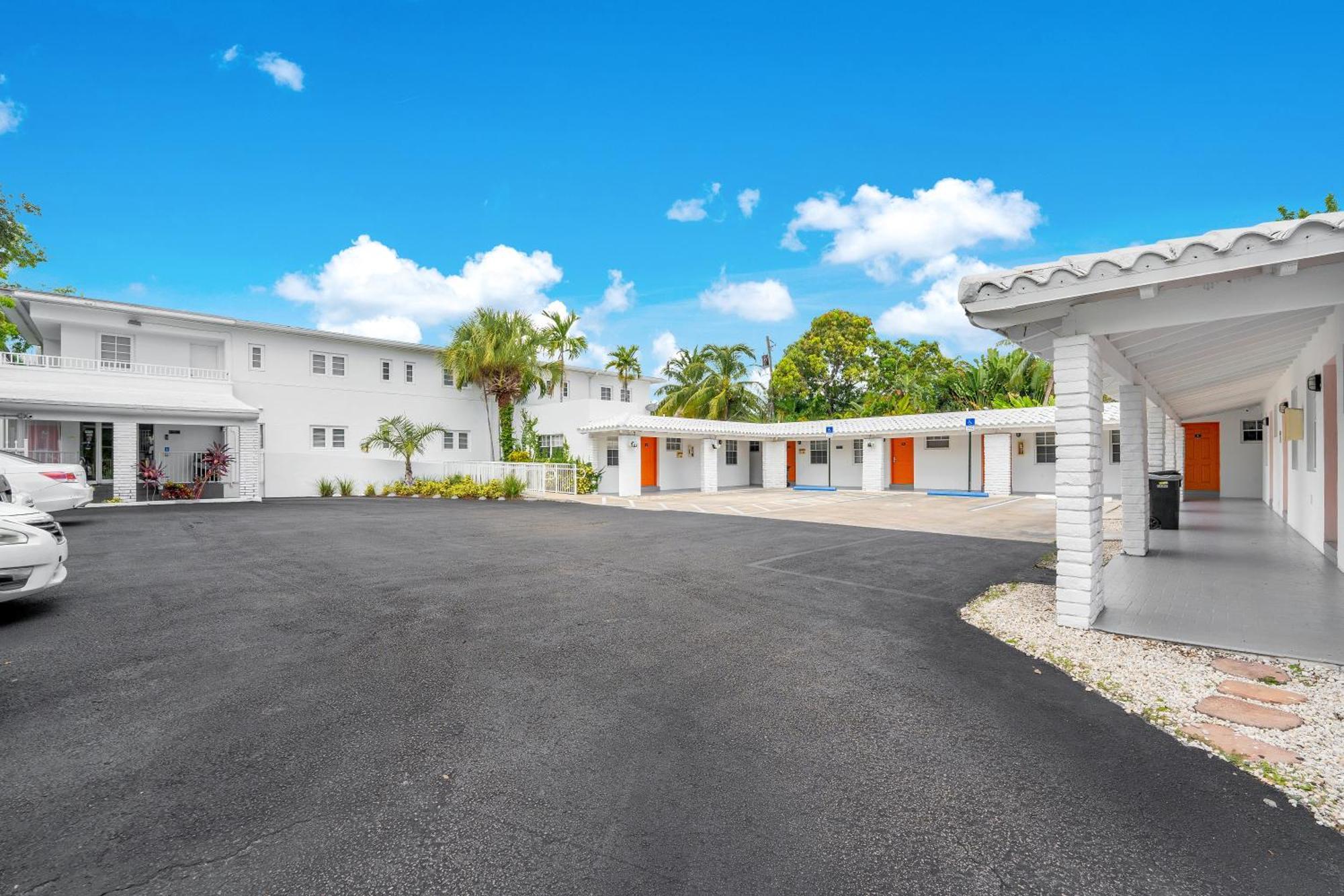 Travelodge By Wyndham Miami Biscayne Bay Exterior foto
